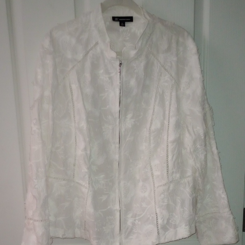 Inc.  White Bomber Jacket with Textured Elegance